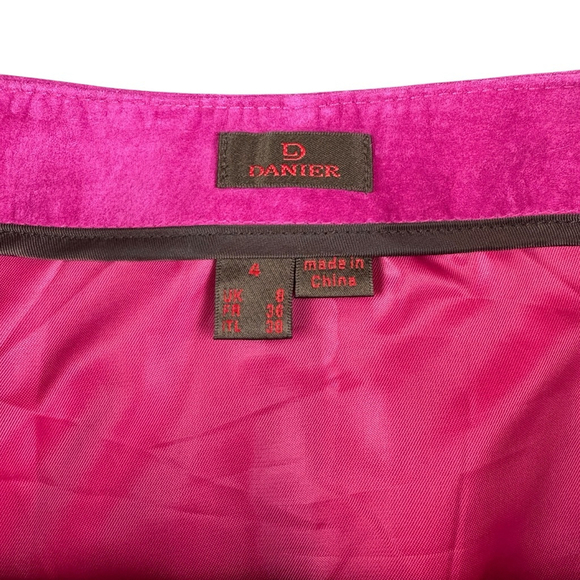 Danier 100% Genuine Suede Fuchsia Hot Pink Suede Trumpet Skirt Lined Size 4 - Picture 6 of 9